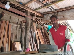 Pengakuan Sumiran-Sugiarti Betah Jadi Penghuni Terakhir Kampung Mati