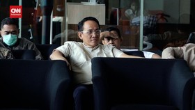 VIDEO: Andi Arief Ungkap Hasil pemeriksaan KPK Kasus Eks-Bupati PPU