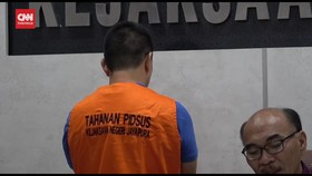VIDEO: Rugikan Negara Rp318 Miliar, DPO Korupsi Dana Desa Ditangkap