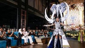 Yasinta Aurellia jadi Prajurit Way Kambas di Ajang Miss Supranational