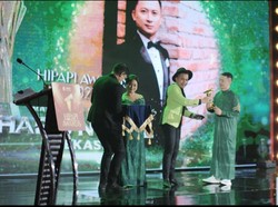 Pembawa Acara Ternyata Punya Asosiasi dan Penghargaan Sendiri