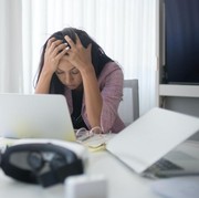 5 Cara Efektif Mengatasi Burnout di Jam Kerja, Salah Satunya 'Curhat' ke Atasan!