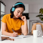 5 Hobi Ini Ternyata Bisa Tingkatkan Kecerdasan Otak, Ada yang Sering Kamu Lakukan?