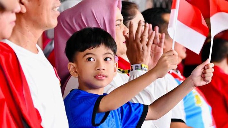 Jan Ethes Temani Jokowi Nonton Timnas Indonesia Vs Argentina Jan Ethes Temani Jokowi Nonton Timnas Indonesia Vs Argentina
