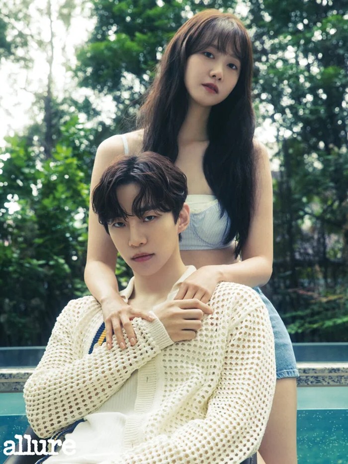 Kini, keduanya kembali reuni dengan membintangi drama Korea 'King The Land' yang tayang di Netflix sejak 17 Juni 2023 lalu./ Foto: Allure Korea