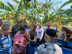 Lembata Krisis Air Bersih, Polres Kirim Bantuan 25 Ribu Liter Air