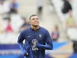 Ambisi Mbappe Raih Ballon dOr Meski Lawan Messi-Haaland