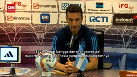 VIDEO: Cuma Bisa Cetak 2 Gol, Scaloni Salahkan Cuaca, Puji Supporter