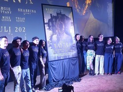 Trailer-Poster Sudah Rilis, Mantra Surugana Siap Meneror Bioskop 27 Juli!
