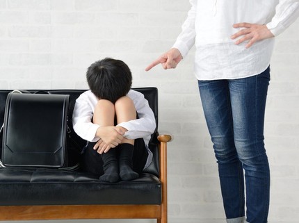 5 Dampak Sering Mengancam Anak yang Akan Pengaruhi Karakternya