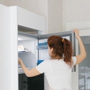 4 Penyebab Bunga Es Numpuk di Freezer dan Cara Mencegahnya