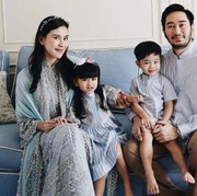 Selain Syahnaz dan Jeje, Ini 3 Pasangan Selebritas yang Dikaruniai Anak Kembar!