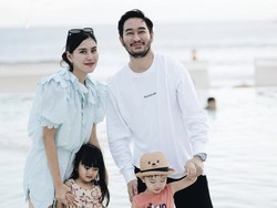 Heboh Syahnaz Diduga Selingkuh dengan Pesinetron Rendy Kjaernett
