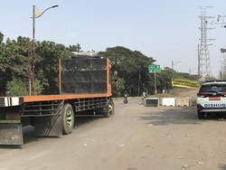 Sempat Macet, Lalin di Jembatan Amblas Jalan Marunda Kini Lancar