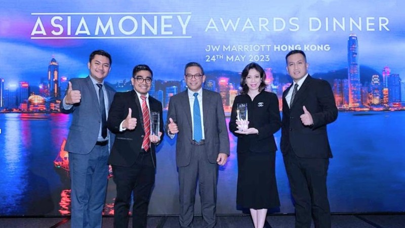 Layanan keuangan yang unggul menjadi hal utama bagi perbankan untuk mendapatkan kepercayaan nasabahnya.