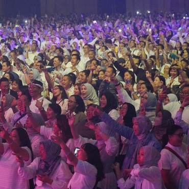 7 Foto Kemeriahan Jak After School Concert Dipenuhi 3.000 'Siswa' SMA Se-Jakarta