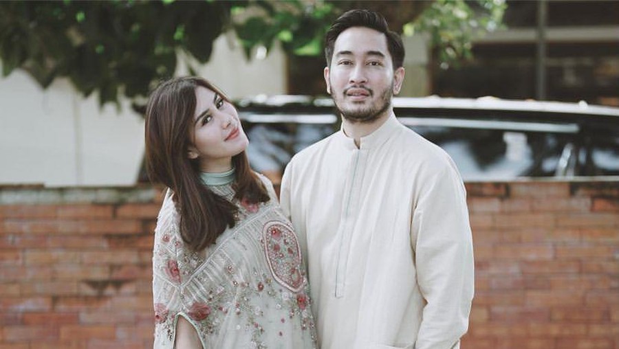 Jeje Govinda & Syahnaz Jeje Govinda & Syahnaz