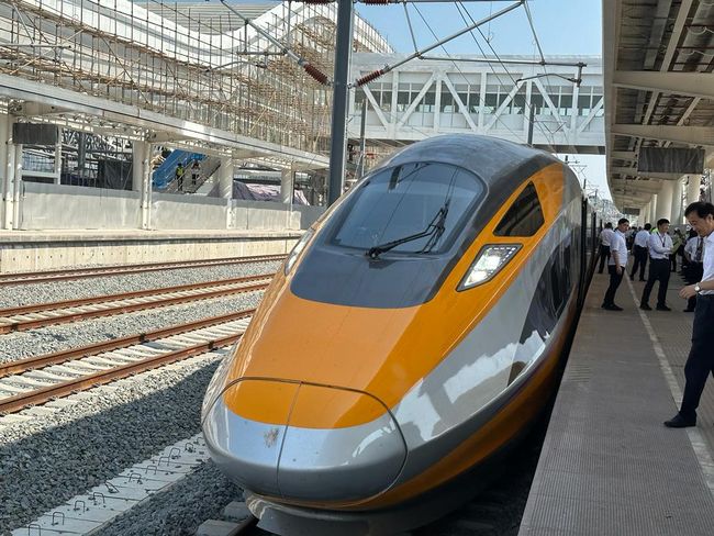 Tiket Kereta Cepat Jakarta Bandung Gratis 3 Bulan Siap Siap War Tiket