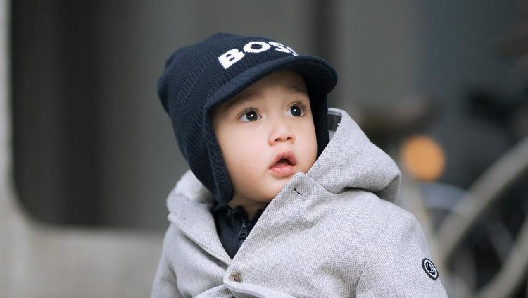 Potret OOTD Rayyanza Cipung