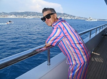 2 Hal yang Selamatkan Robbie Williams dari Masalah Kecanduan dan Depresi