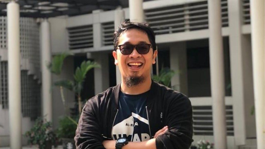 Dewa Eka Prayoga Dewa Eka Prayoga