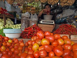 Harga Sembako Jatim Hari Ini, Cabai Keriting dan Bawang Merah Naik