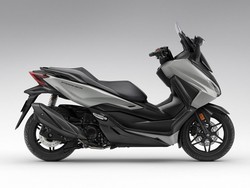 Simulasi Cicilan Motor Matic Termahal Honda, Tiap Bulan Bayar Segini