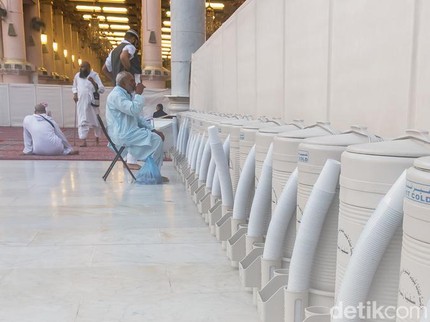 Air Zamzam Disebut Bisa Turunkan Berat Badan, Simak Faktanya!
