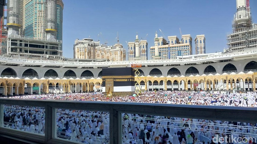 Jemaah di Masjidil Haram Jemaah di Masjidil Haram, Arab Saudi