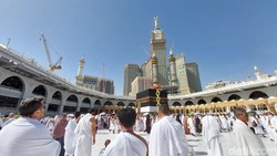 Apa Alasan Arab Saudi Larang Penggunaan Atribut Palestina di Makkah?