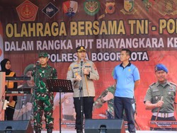 Polresta Bogor Kota Gelar Olahraga Bareng TNI-Polri hingga Khitanan Massal