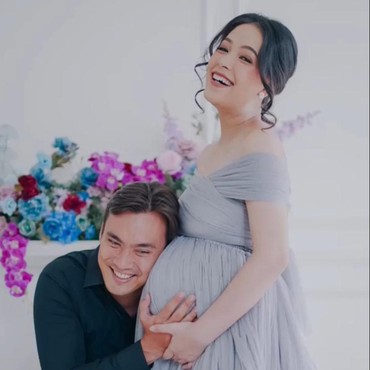 Delon Ungkap Lady Nayoan Minta Saran Untuk Jadi Penyanyi