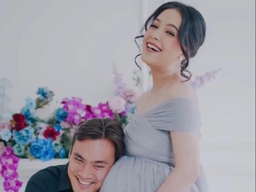 img-title Delon Ungkap Lady Nayoan Minta Saran Untuk Jadi Penyanyi