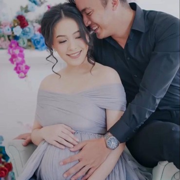 Terpopuler: Istri Bongkar Perselingkuhan Rendy hingga Masa Lalu Syahnaz Dikuliti