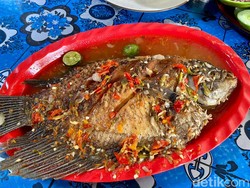 Pecak Ikan Banyak Disajikan di Warung Betawi, Ini Fakta Menariknya