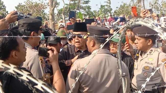 Sekum MUI Jabar mengatakan pemimpin Ponpes Al-Zaytun, Panji Gumilang, menyanggupi hadir dalam pertemuan di Gedung Sate pada Jumat ini.