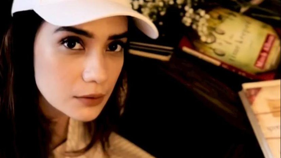 Putri Anne Lepas Hijab Putri Anne Lepas Hijab