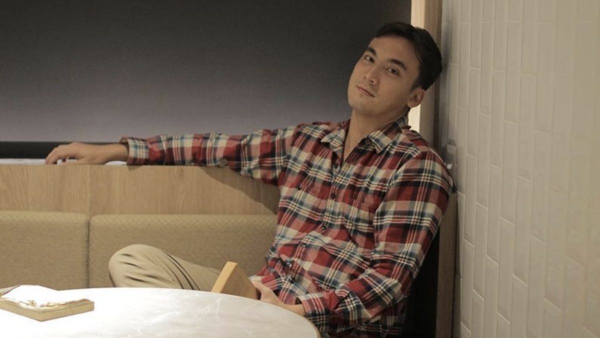 Rendy Kjaernett Buka Suara soal Foto Bareng Perempuan Lain