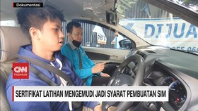 VIDEO: Sertifikat Latihan Mengemudi jadi Syarat Pembuatan SIM