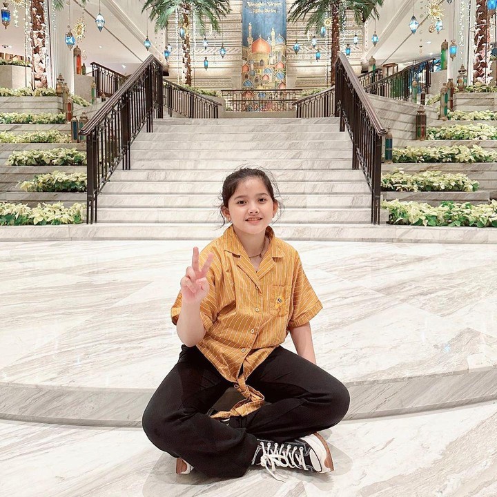 <p>Melalui media sosial, Iko Uwais juga kerap menunjukkan momen keduanya latihan. Dalam unggahan tersebut, gadis kelahiran 11 Oktober 2013 itu terlihat cekatan, nih. (Foto: Instagram @audyitem)<br /><br /><br /></p>