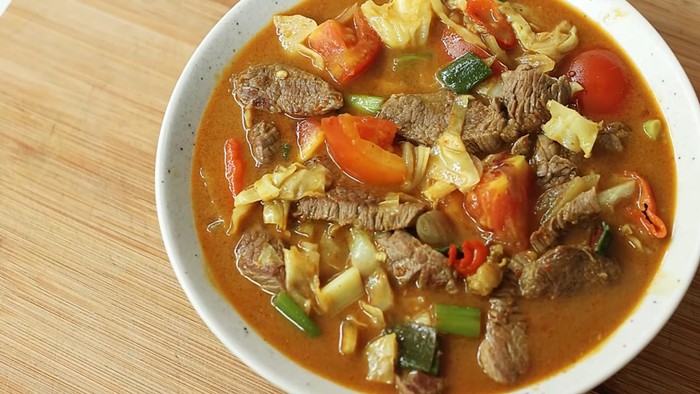 3 Resep Mengolah Daging Kambing yang Mudah dari Chef Devina Hermawan, Dijamin Enak dan Nggak Bau!