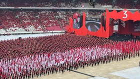 7.000 Pasukan Satgas Cakra Buana PDIP Menghentak GBK