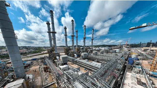 Pertamina sebut Kilang Balikpapan bisa memproses hampir semua jenis crude, daya proses lebih canggih, sehingga bisa mencari crude lebih efisien dan murah.