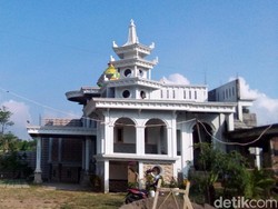 Pemilik Rumah Mewah Dekat Kuburan Ternyata Anggota TNI