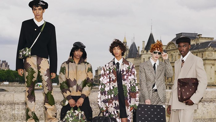 5 Hal Menarik dari Koleksi Debut Pharrell Williams di Louis Vuitton yang Dipadati Artis!