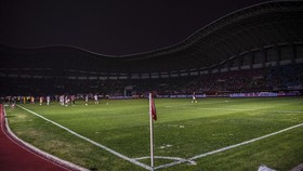 Koar-koar Netizen Kecewa Soal Mati Lampu di Persija vs Ratchaburi