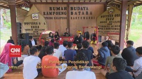 VIDEO: Pahlawan Pendidikan dari Kampung Papring Banyuwangi