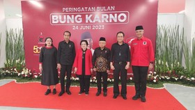 Puncak BBK 2023 Jadi Saksi Momen Foto Bareng Mega - Jokowi - Ganjar