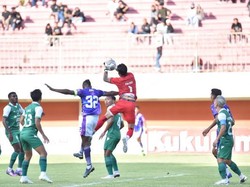 Laga Uji Coba PSS Sleman Vs Persib Berakhir Imbang 1-1