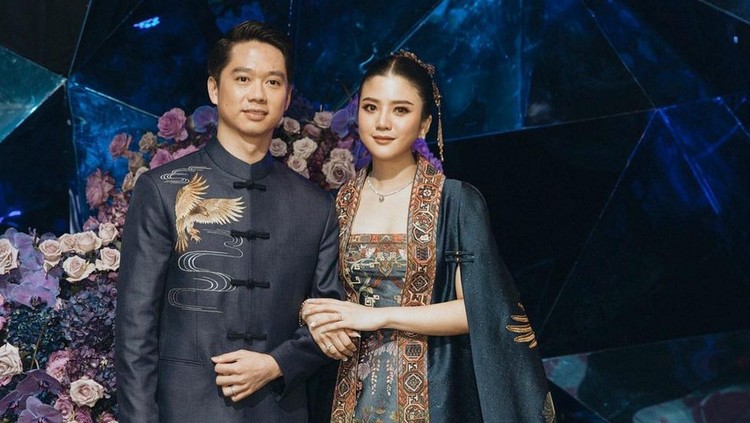 Resepsi Pernikahan Kevin Sanjaya dan Valencia Tanoesoedibjo Resepsi pernikahan Kevin Sanjaya dan Valencia Tanoesoedibjo di Park Hyatt Jakarta.